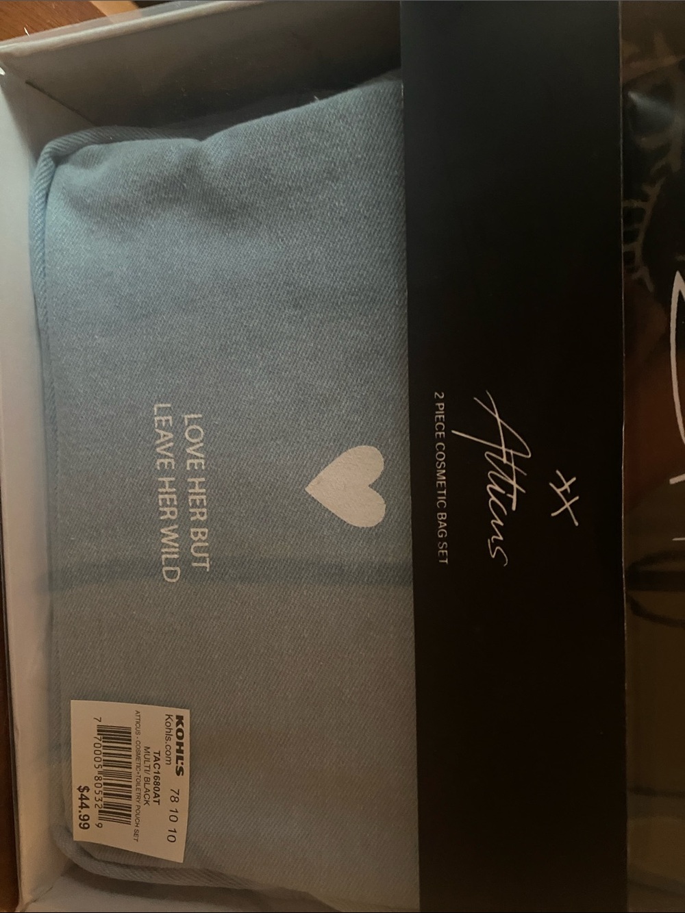 Light Blue Cosmetic Bag Set - 'Love Her But Leave Her Wild' - Picture 3 of 3